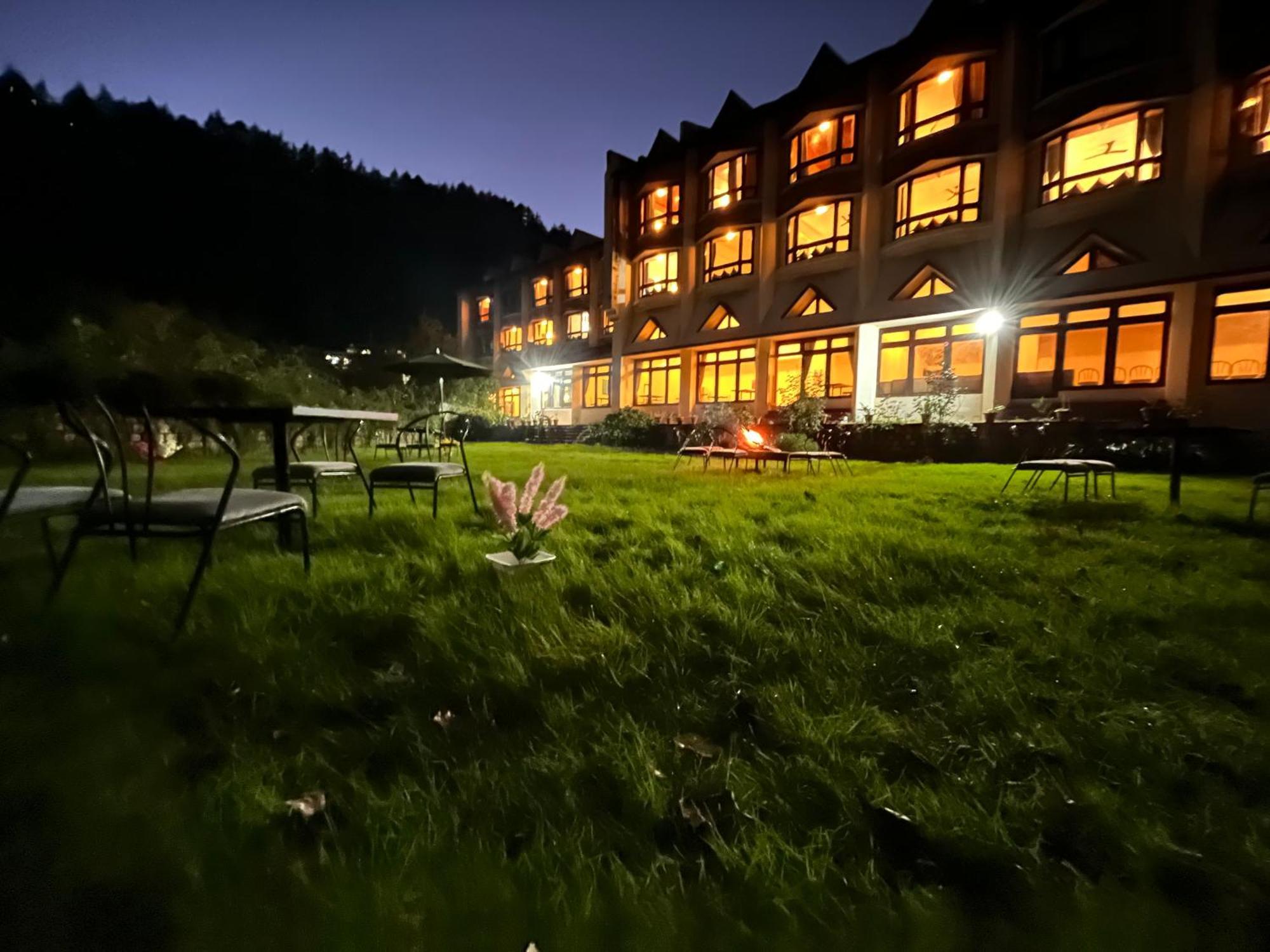 Sagar Resort Manali By Ramanand Sagar Ramayan Maker - #Near Mall Road #Big Parking #Property Of The Decade #Mountain View #Garden With Bonfire #Best Selling Property M 72084-84392 Exterior photo